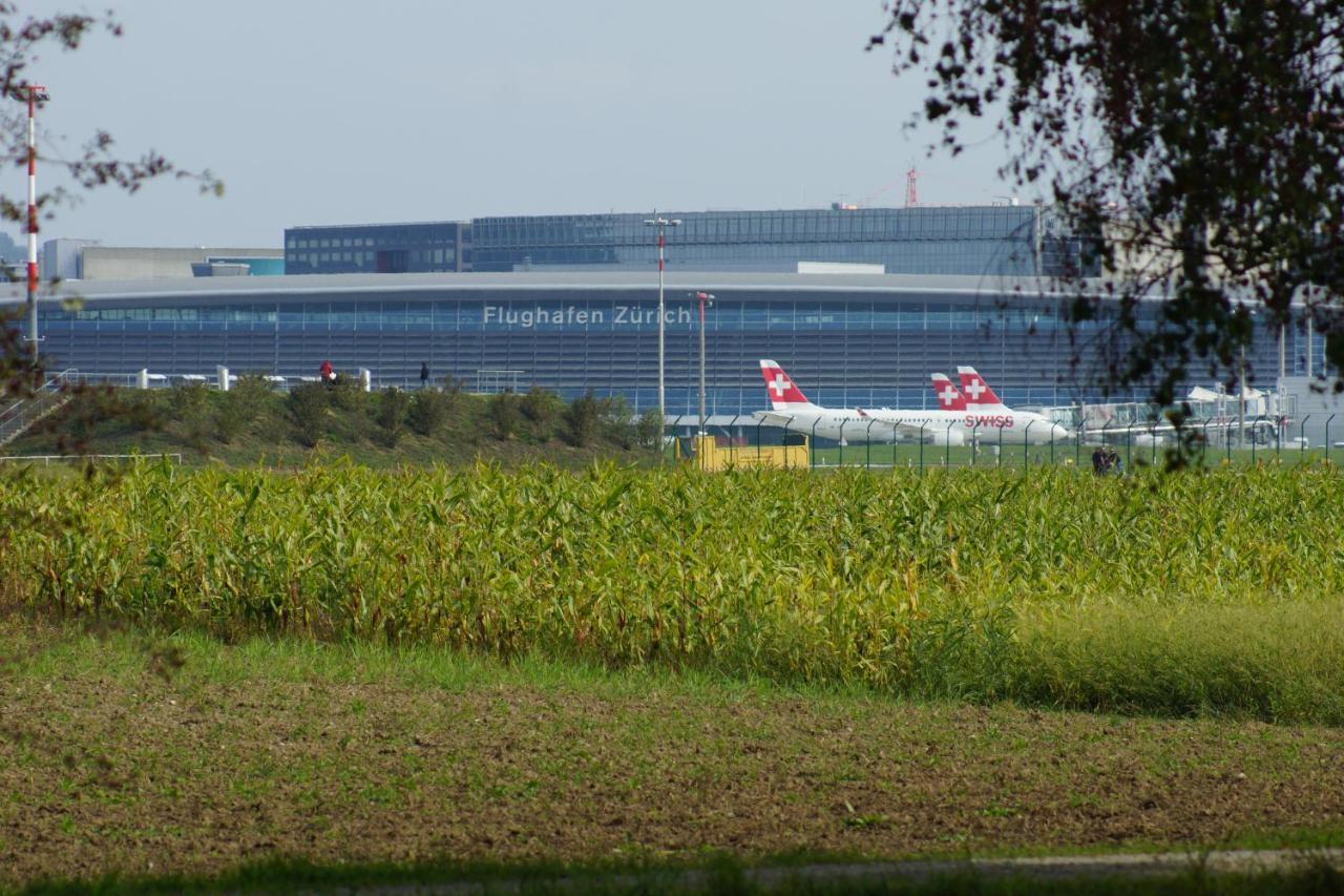 Intercityhotel Zurich Airport Rumlang Bagian luar foto